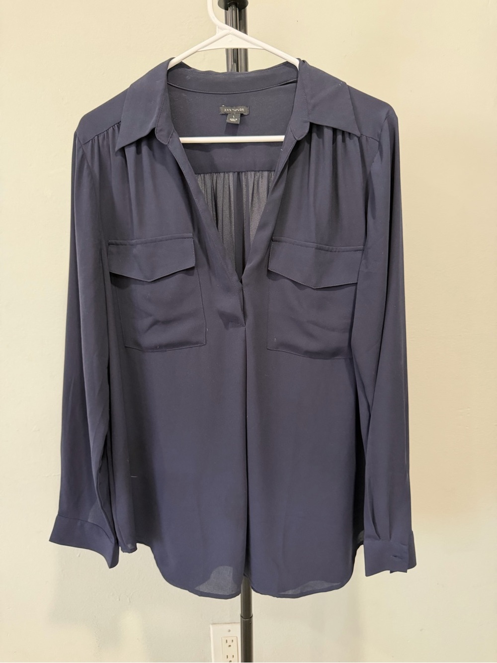 Ann Taylor Deep Navy Long-Sleeve Button-Front Blouse